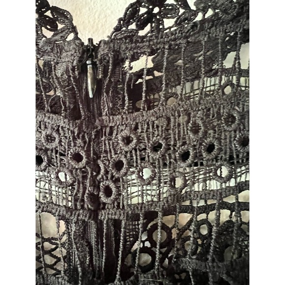 Boohoo Black Sleeveless Lace Midi Dress Mock Neck Fit Flare Elegant Occasion 4 - Picture 7 of 8